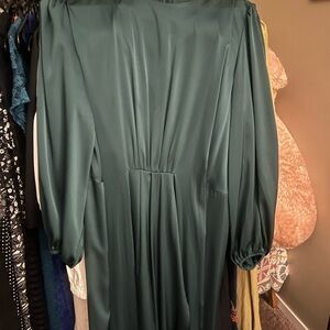 Elegant Forest Green Long Sleeve Maxi Dress